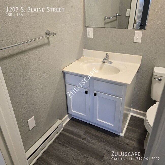 Building Photo - Half Off 1st Month Rent!…Newly Rehabbed 1 ...