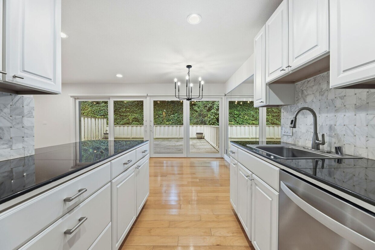 Foto principal - Elegantly Updated Apartment for Rent in Orinda