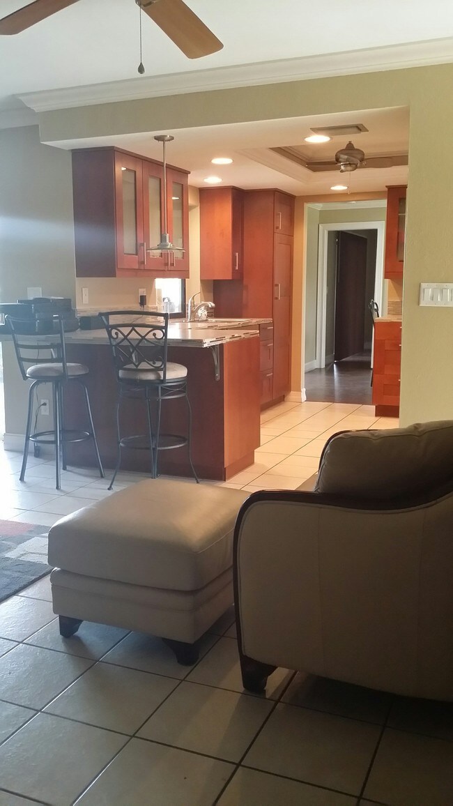 Foto del edificio - 1145 Lenox Ct