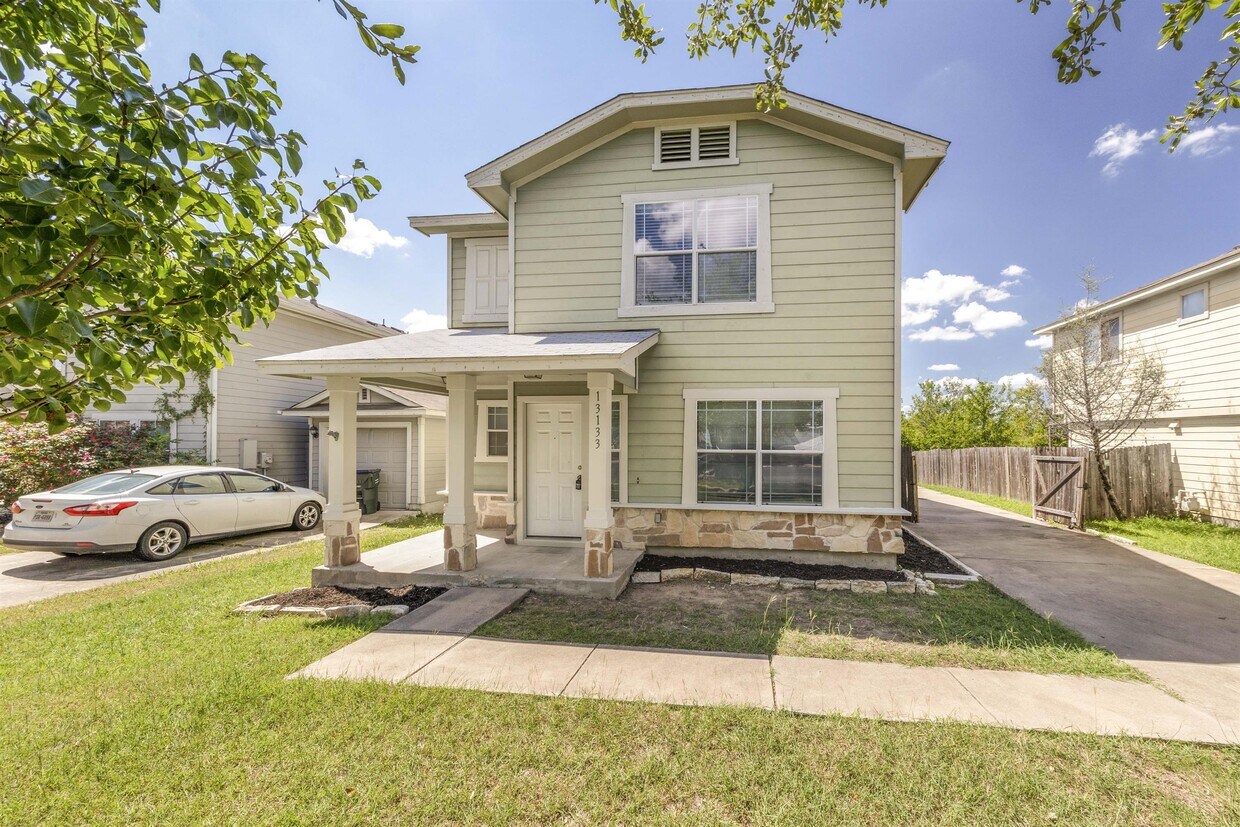 13133 Briarcreek Loop, Manor, TX 78653 House Rental in Manor, TX