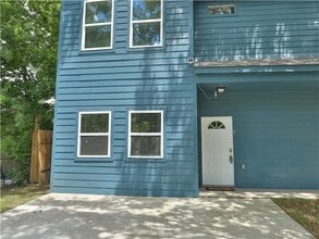 Building Photo - 707 Garrett St