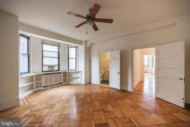 Foto del edificio - 250 S 13th St