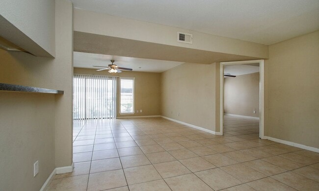 Building Photo - For Lease and Accepting Housing Vouchers | 3 Bed, 2 Bath | 1,237 Sq Ft |  Hearthwood II Community |