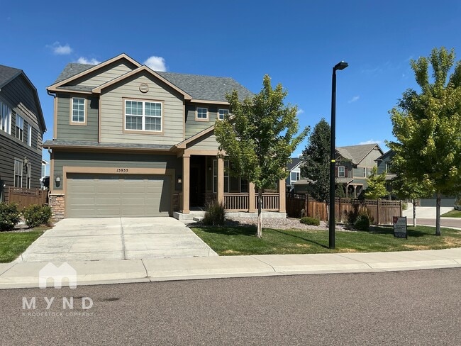 Building Photo - 15955 E Otero Cir