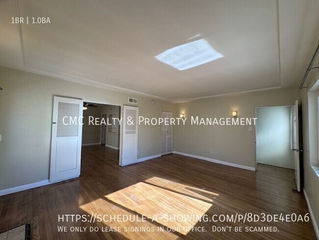 Foto del edificio - 827 E 4th St