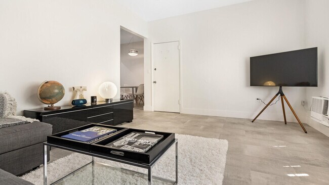 Foto del edificio - 1351 Meridian Ave