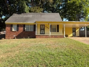 Building Photo - 3182 Casann Cove