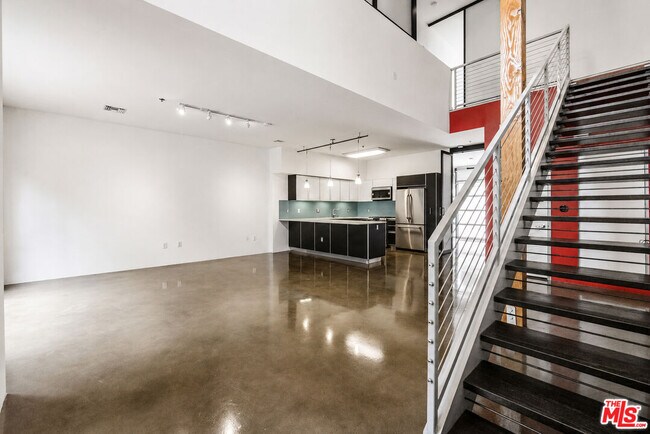 Foto del edificio - 11500 Tennessee Ave