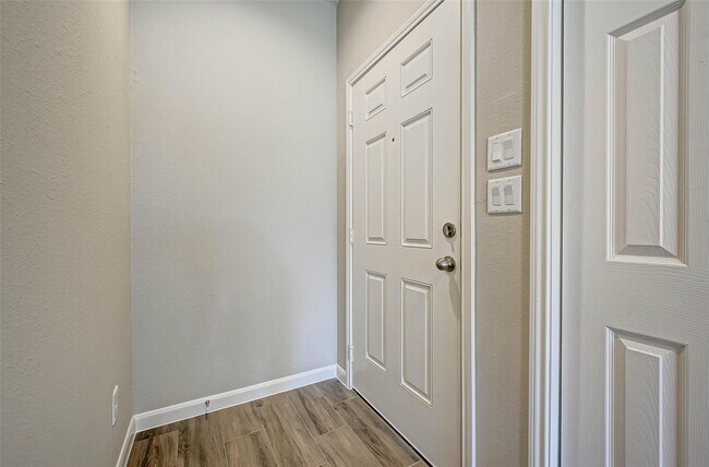 Foto del edificio - 17135 Wilthorne Colony Ct