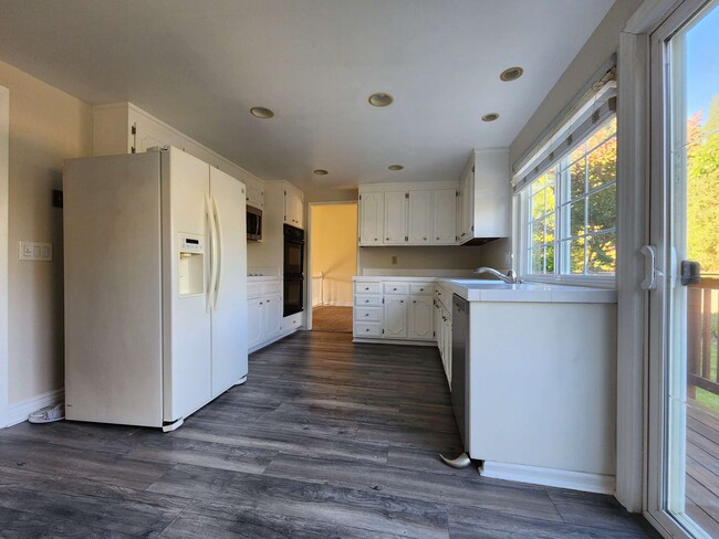 Foto del edificio - 2761 Canyon Creek Dr