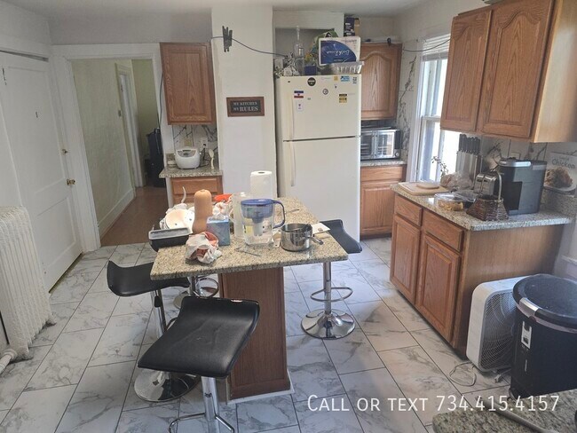 Foto del edificio - 430 S 4th Ave