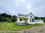 Foto principal - 3 br, 1.5 bath House - 93714 Hwy 42S