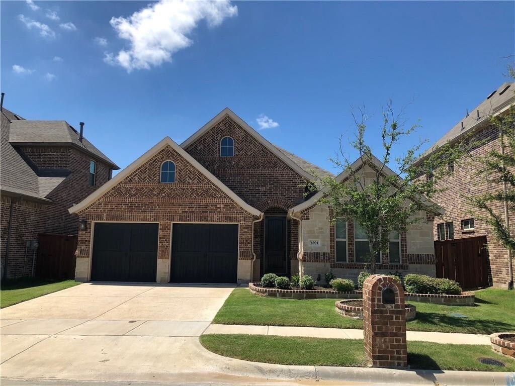 Foto principal - 6901 Badlands Dr