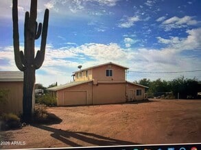 Building Photo - 5825 E Tepee St