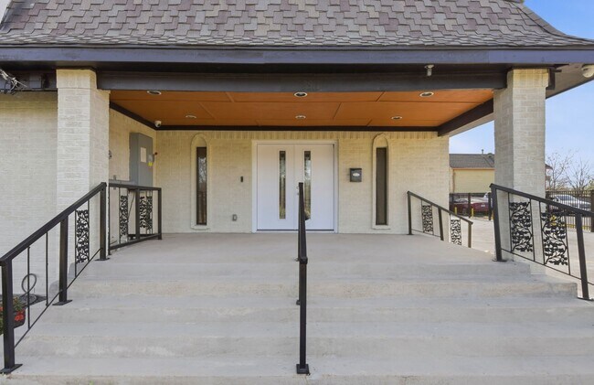 Foto del edificio - 3911 Fulton St