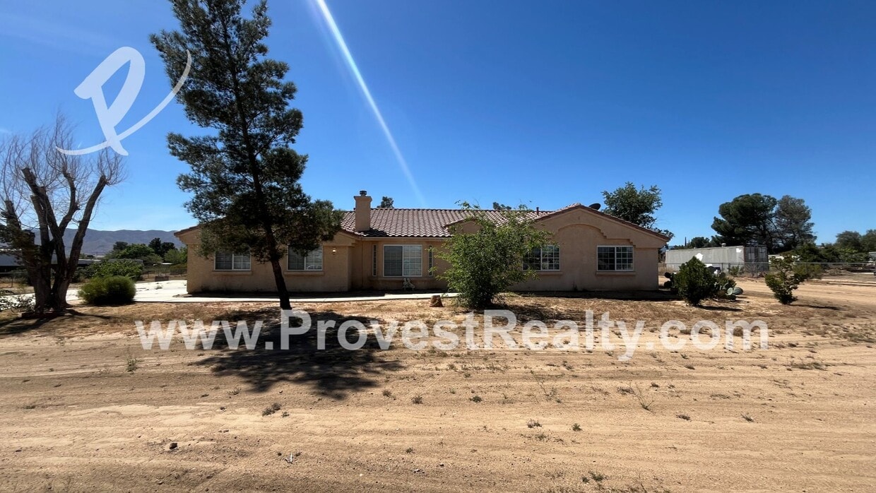 17791 Mauna Loa St, Hesperia, CA 92345 House Rental in Hesperia, CA