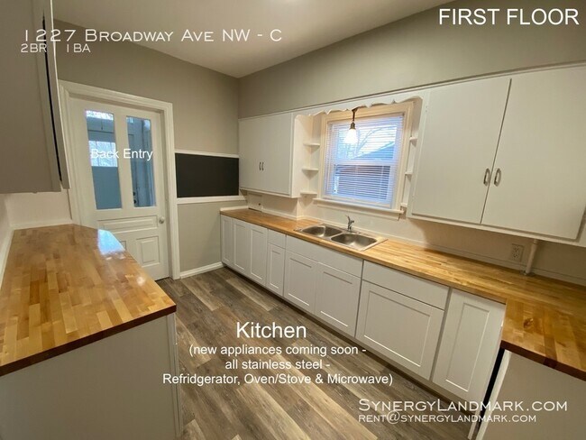Building Photo - 1227 Broadway Ave NW