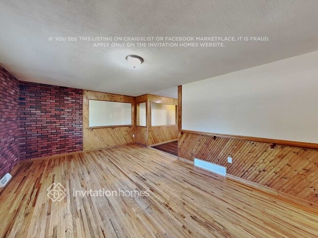 Foto del edificio - 8544 Wiley Cir