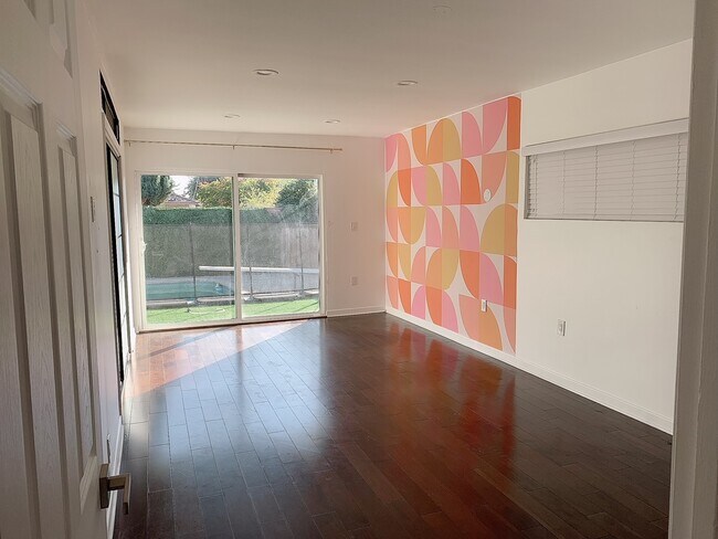 Foto del edificio - 12206 Gault St
