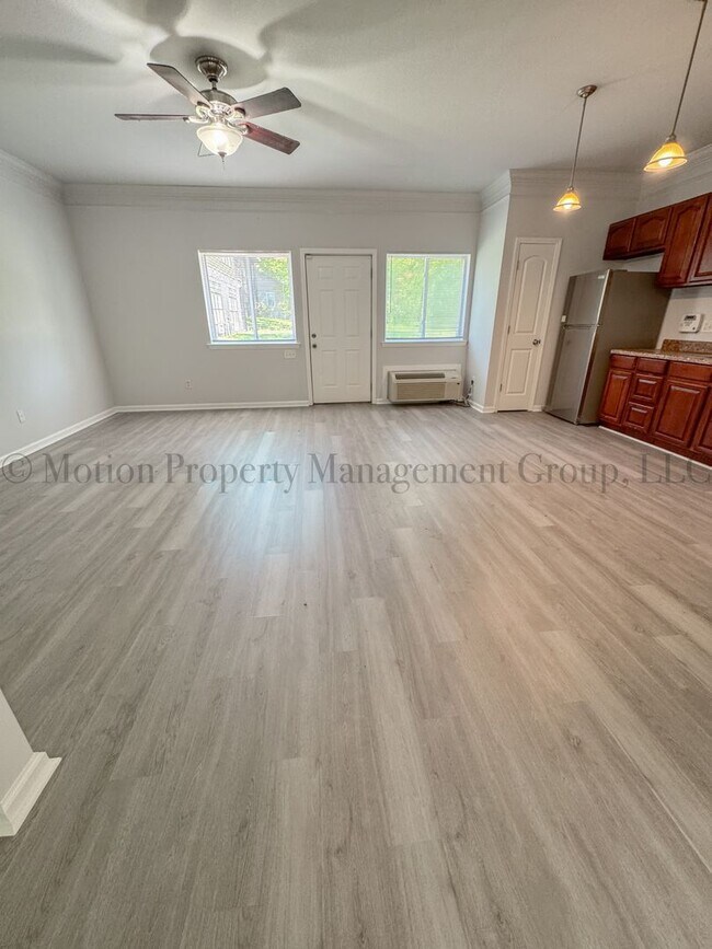 Foto del edificio - 6916 Northside Dr