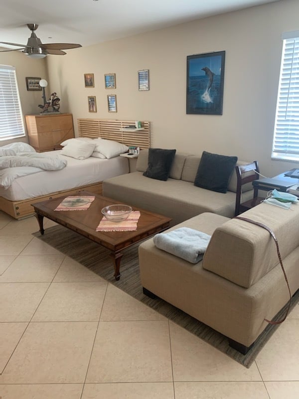 Building Photo - 1320 Miami Rd