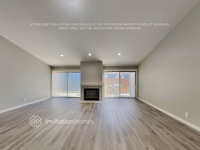 Foto del edificio - 7205 Sutherland Way