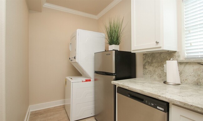 Foto del edificio - 3533 Mt Pleasant St