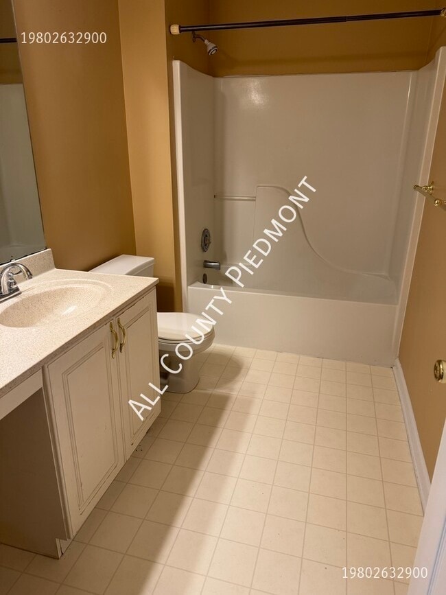 Building Photo - 14207 Greenstone Ct