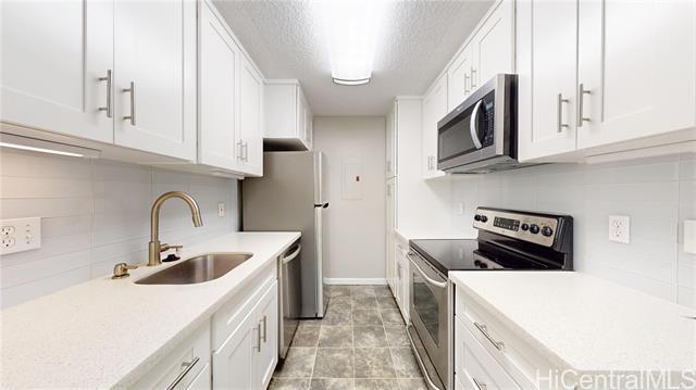 Building Photo - 311 Mananai Pl