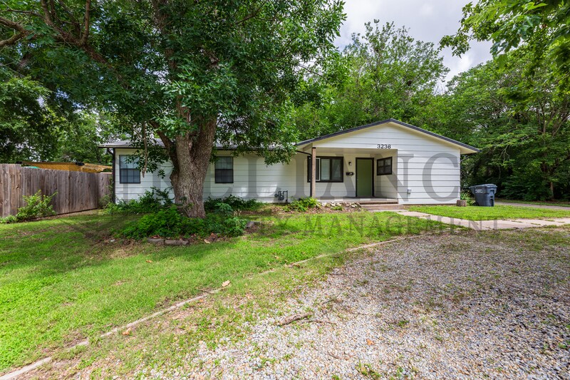 Foto principal - 3236 S Handley St