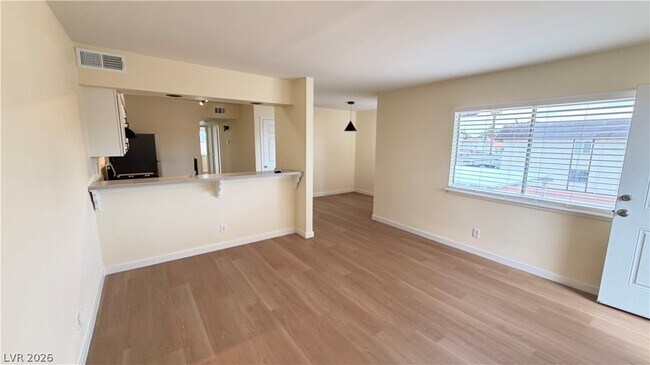 Building Photo - 4316 Tara Ave