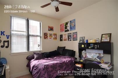 Foto del edificio - 220 Cedar St