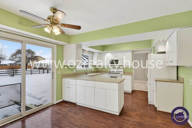 Foto del edificio - 2417 Whitechapel Dr