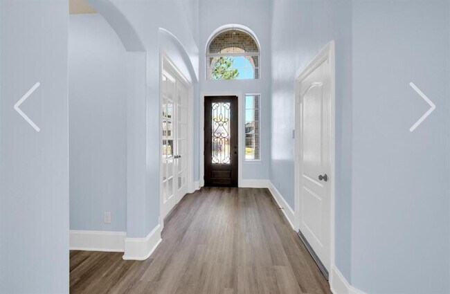 Building Photo - 9930 Pennymill Dr