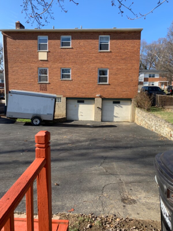 Building Photo - 4936 Kelsch Ln