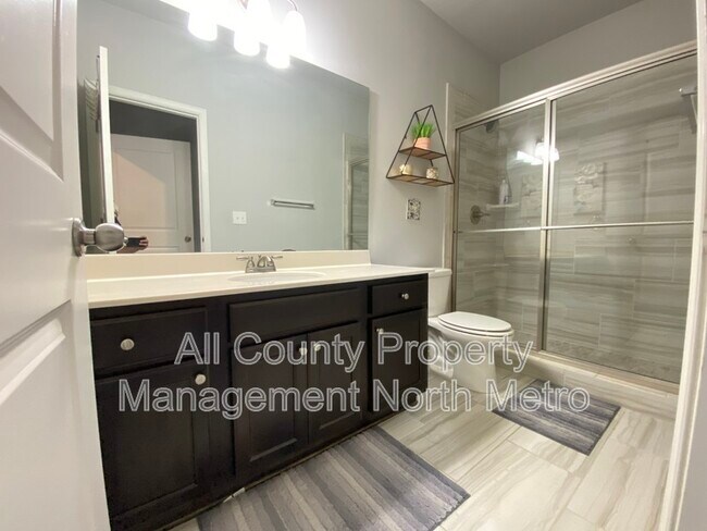 Foto del edificio - 3112 Avenel Ct