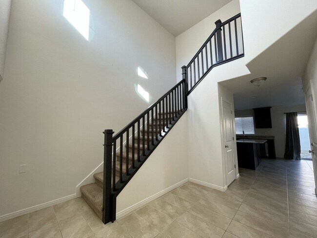 Foto del edificio - 1118 Stonehaven Dr