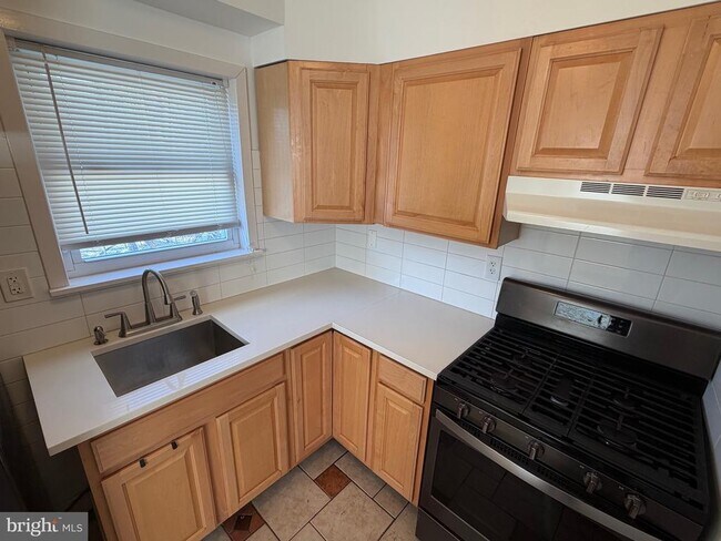 Foto del edificio - 12450 Knights Rd