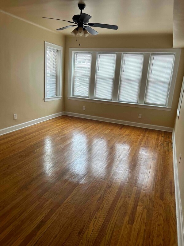 Foto del edificio - 8358 S May St