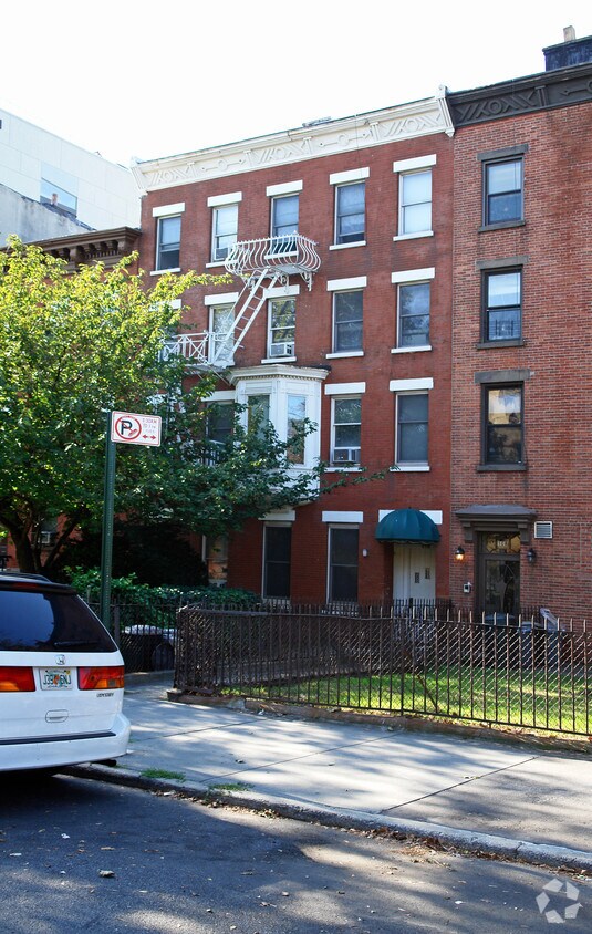 Primary Photo - 110 3rd Pl