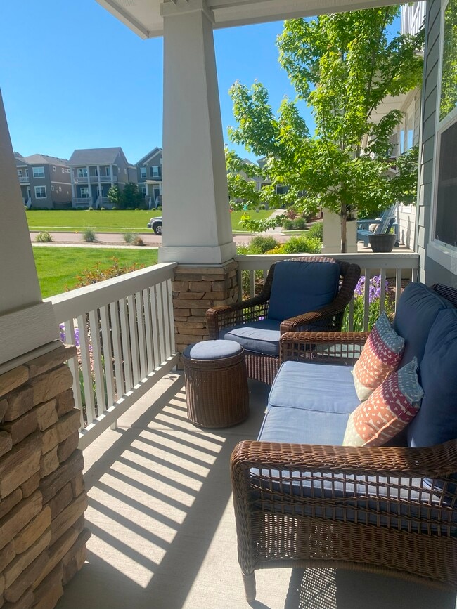 Sunny Front Porch - 168 Mayflower Park Pl