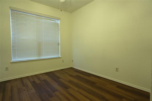 Foto del edificio - 2032 Fox Glen Dr