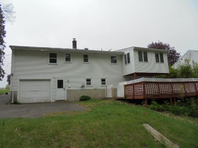 Building Photo - 3 bedroom in Meriden Connecticut 06451
