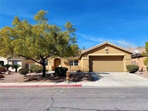 Building Photo - 161 Swale Ln