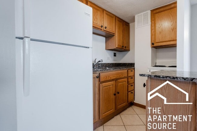 Photo - 4180 North Marine Drive #411 Apartment