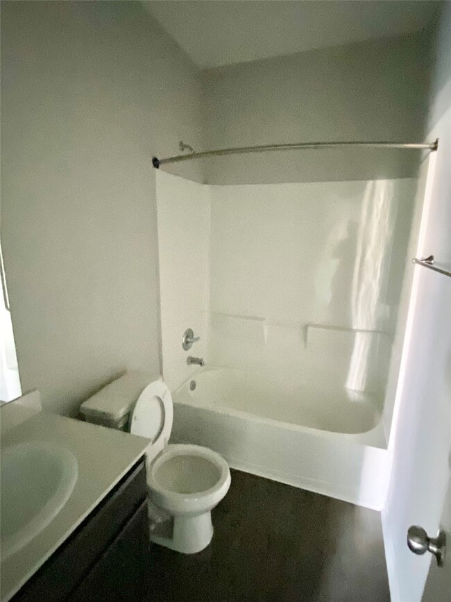 Building Photo - 14223 Grand Hls Dr