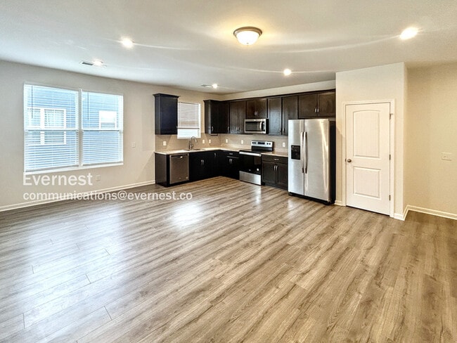 Building Photo - 2758 Sparrowgap Trl