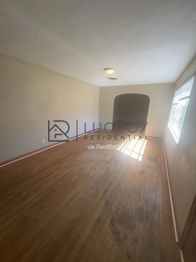 Foto del edificio - 316 Woody Dr