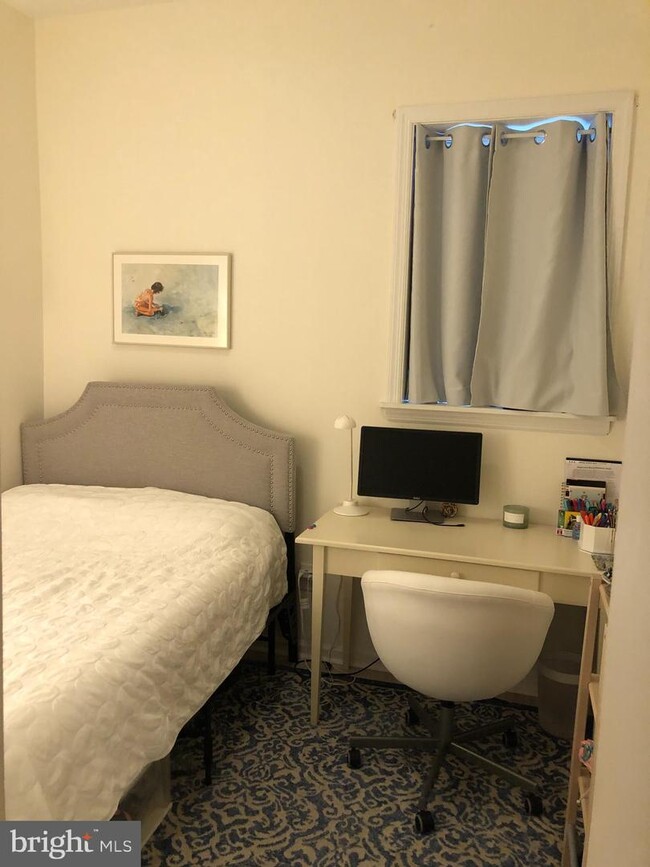 Foto del edificio - 1621 Cypress St
