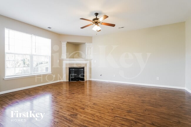 Foto del edificio - 1403 Paulonia Way